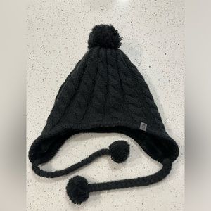 North Face Black Cable Knit Fleece Lined Pom Pom Hat Ski Winter Ear Flap